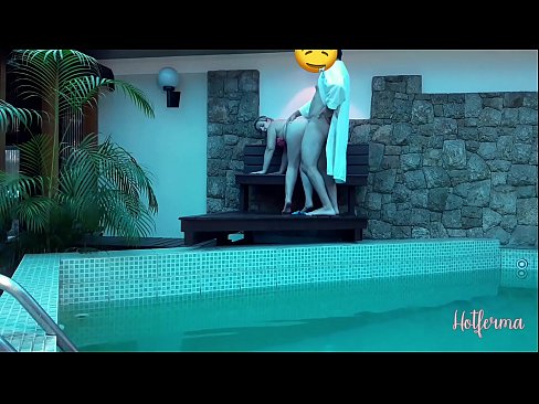 ❤️ Baas noeget faam nei it swimbad, mar koe net wjerstean in hot ️ Russyske porno by porno fy.com-milf-300.ru ❌